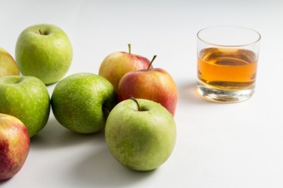 冷凍アップル透明濃縮果汁
